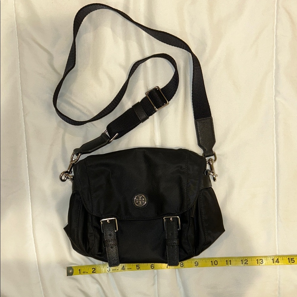 tory burch mini messenger crossbody